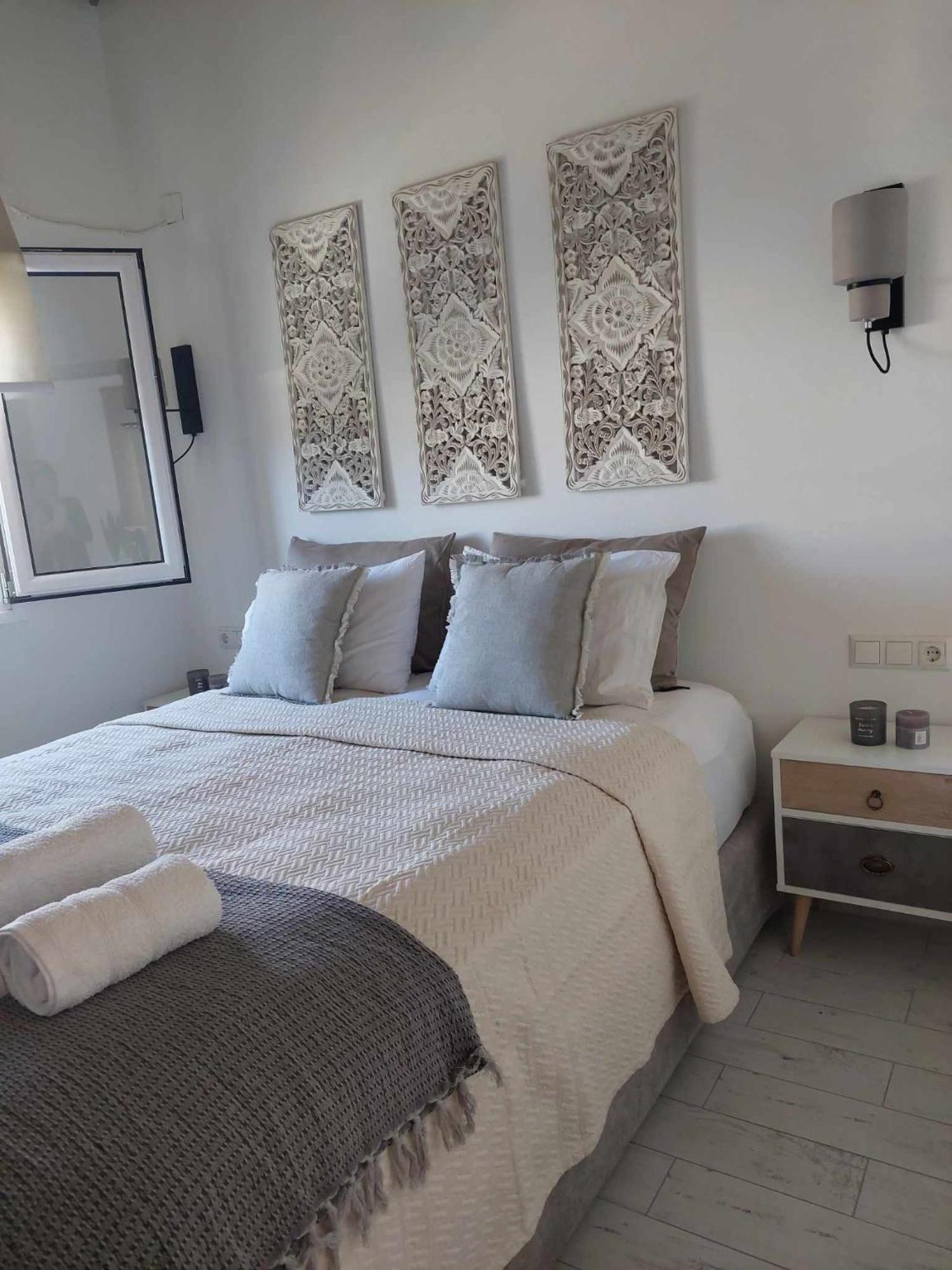 Maya Apartments, Modern And Convenient Apartments With Private Parking Skiathos-Stadt Exterior foto