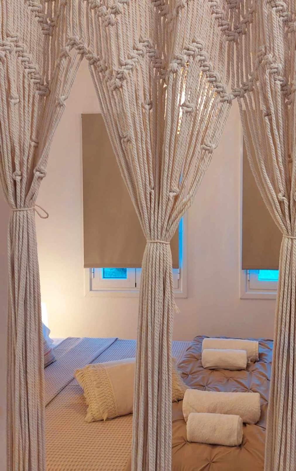 Maya Apartments, Modern And Convenient Apartments With Private Parking Skiathos-Stadt Exterior foto